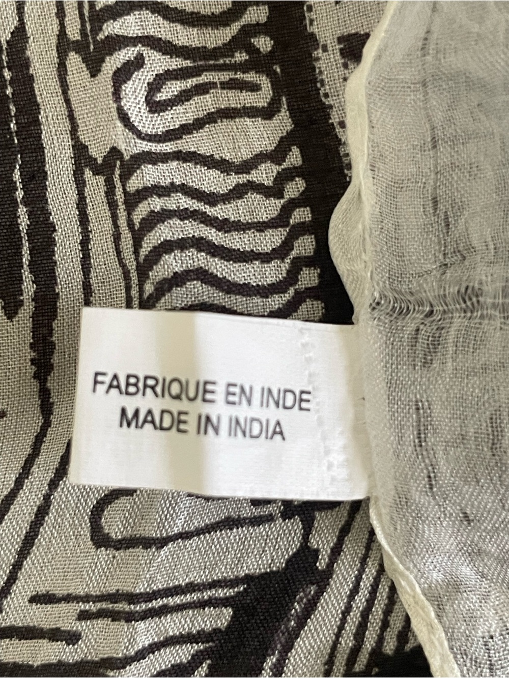 Paris 100% Silk Sheer Landmark Print Oblong Scarf Black Ivory 20x70 - Picture 9 of 14